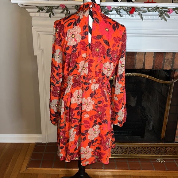 Torrid Mini Clip Dot Floral Blouson Sleeve Dress Size 00 - Picture 7 of 12